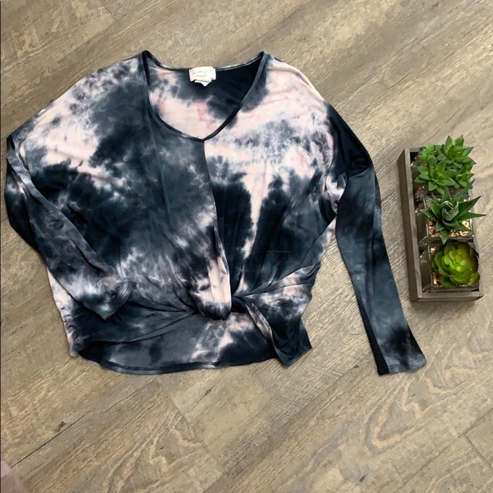 Tie-Dye Long-sleeve Twist Knot Shirt